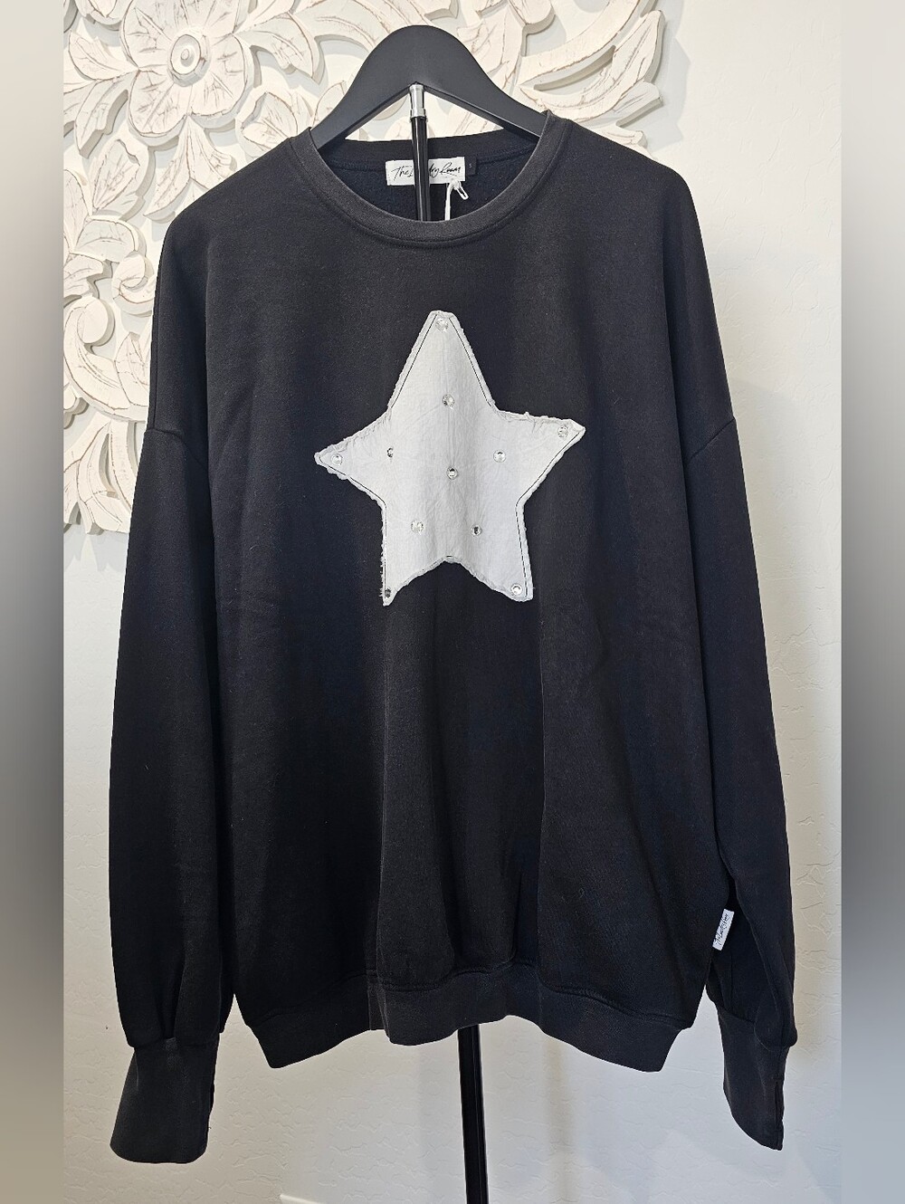 Laundry Room Black Rhinesone White Star Oversized Sweatshirt Womens Sz Sm & Med